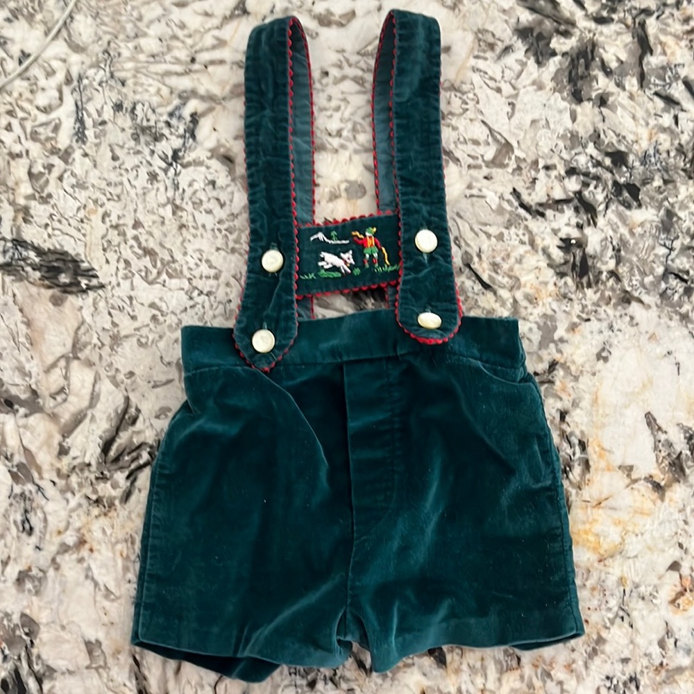 Boys Holiday short pants, 18 months.. vintage